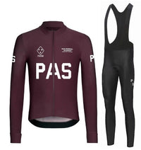 Bordeaux (body + calze con cinturini)