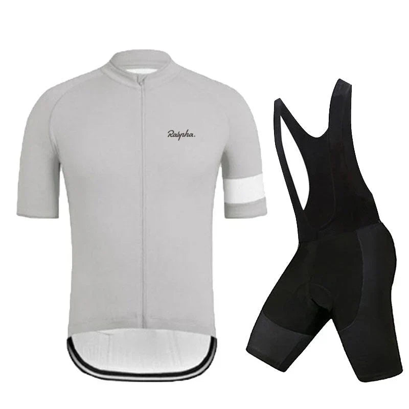 Rapha | Set di abbigliamento ciclistico per donne – Comfort, Prestazioni e Stile