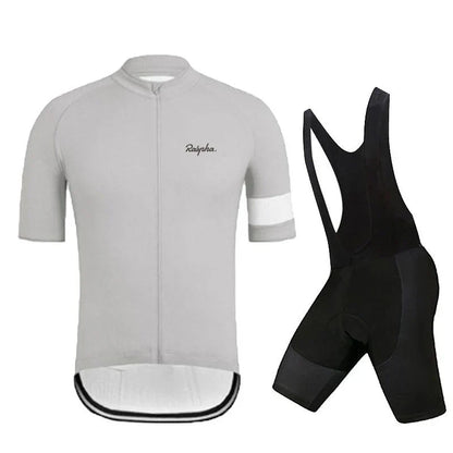 Rapha | Set di abbigliamento ciclistico per donne – Comfort, Prestazioni e Stile